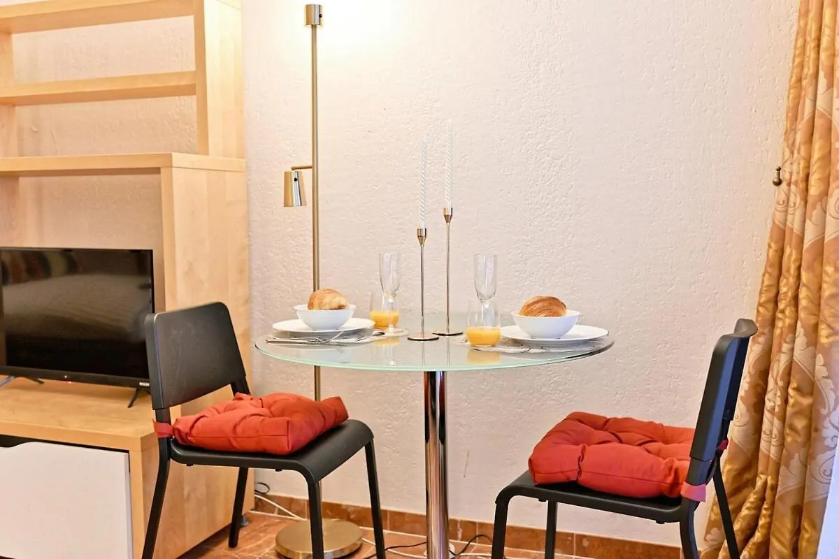 Elegant Et Bien Situe Votre Havre De Paix A Paris Apartment France
