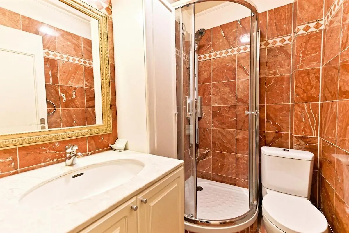 Elegant Et Bien Situe Votre Havre De Paix A Paris Apartment
