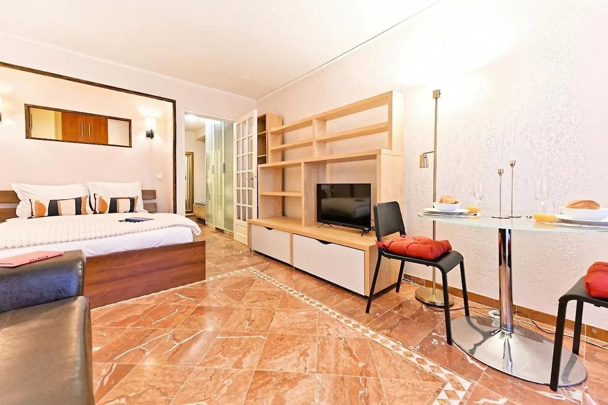 Elegant Et Bien Situe Votre Havre De Paix A Paris Apartment 0*,